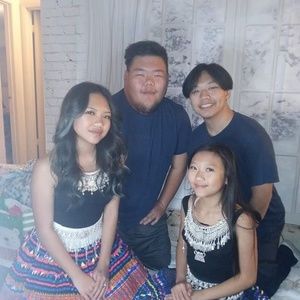 Meet your Posher, Tou